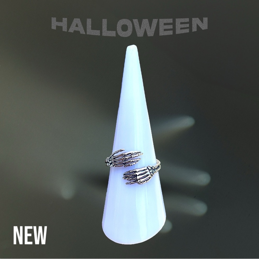 New 925 Sterling Silver Halloween Vintage Skeleton Hand Ring - Picture 3 of 8